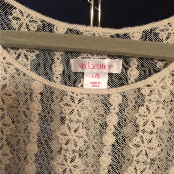 Lace Top, Large - Picture 2 of 4